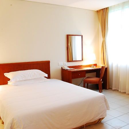 Tinapa Lakeside Hotel Calabar Exterior foto