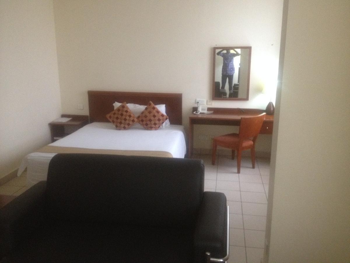 Tinapa Lakeside Hotel Calabar Exterior foto