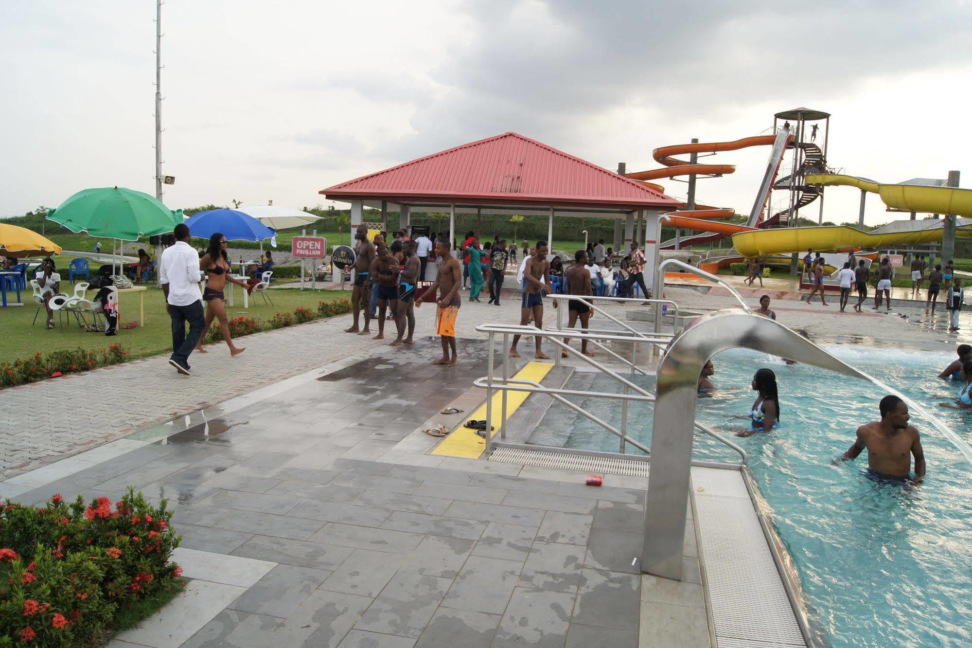 Tinapa Lakeside Hotel Calabar Exterior foto